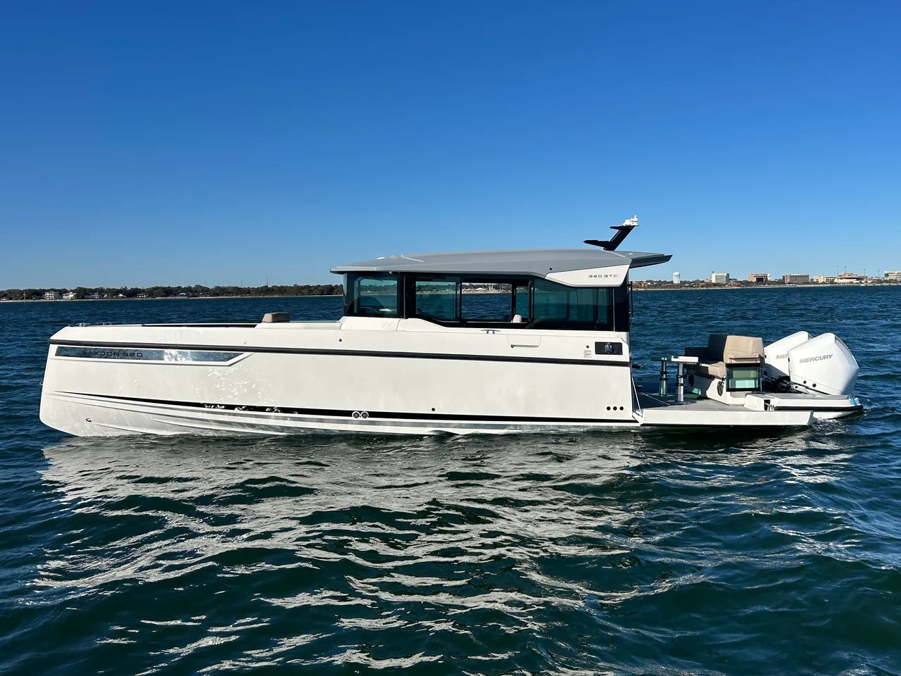 2025 Saxdor 320 GTC 32.0 feet, Clearwater, Florida #3