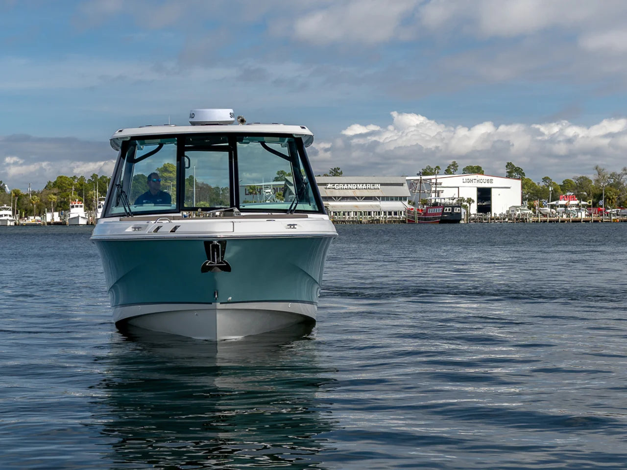 2026 Boston Whaler 330 Vantage 33.0 feet, Clearwater, Florida #9