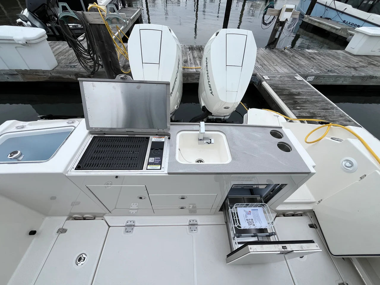 2026 Boston Whaler 330 Vantage 33.0 feet, Clearwater, Florida #22