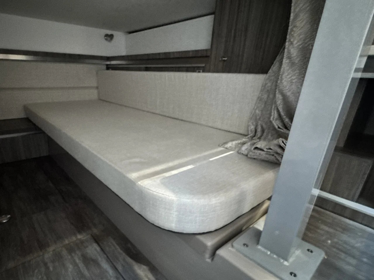 2026 Sea Ray Sundancer 320 Outboard 32.0 feet, Clearwater, Florida #35