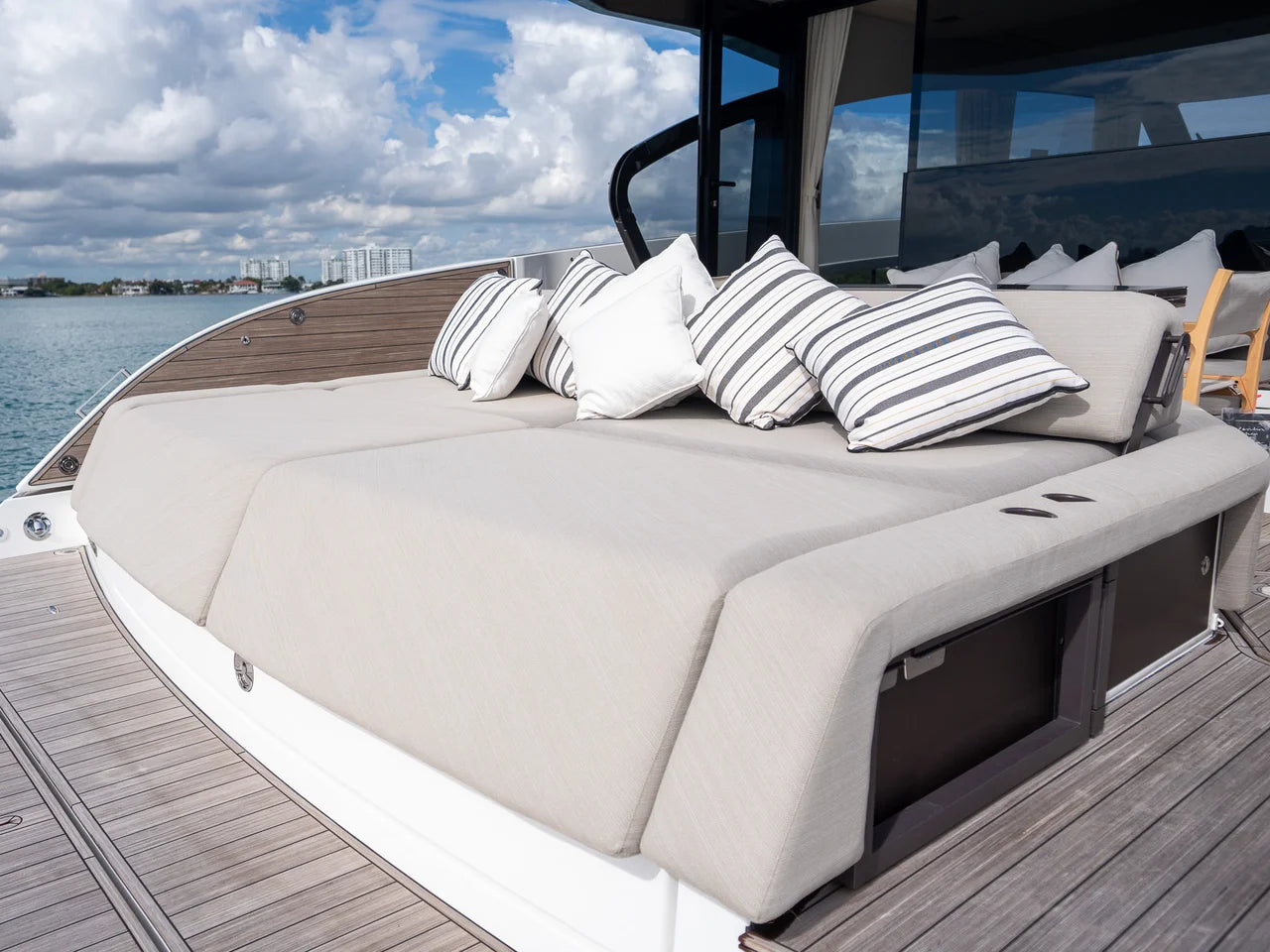 2026 Azimut Seadeck 6 57.0 feet, Clearwater, Florida #26