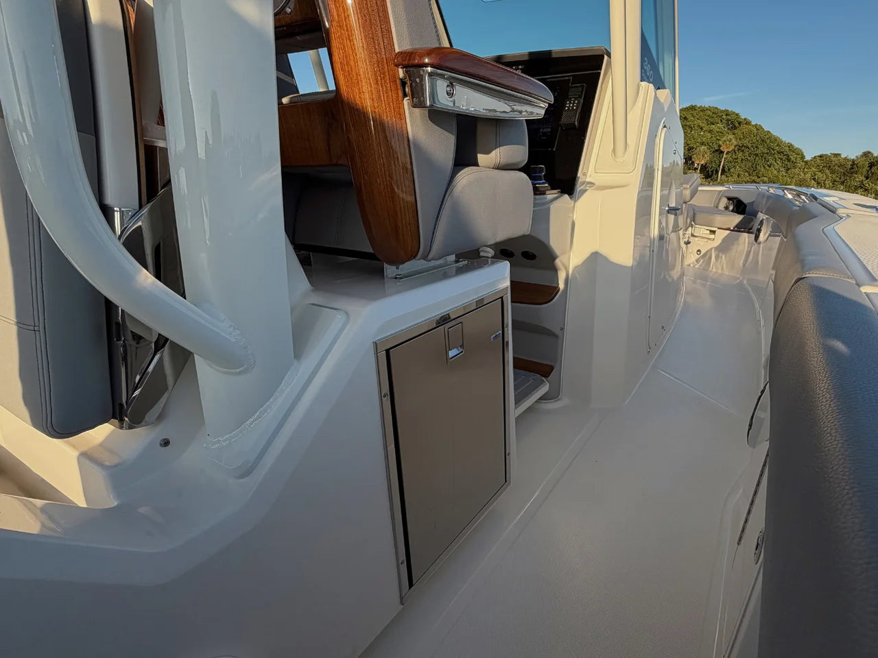 2026 Boston Whaler 360 Outrage 36.0 feet, Clearwater, Florida #30
