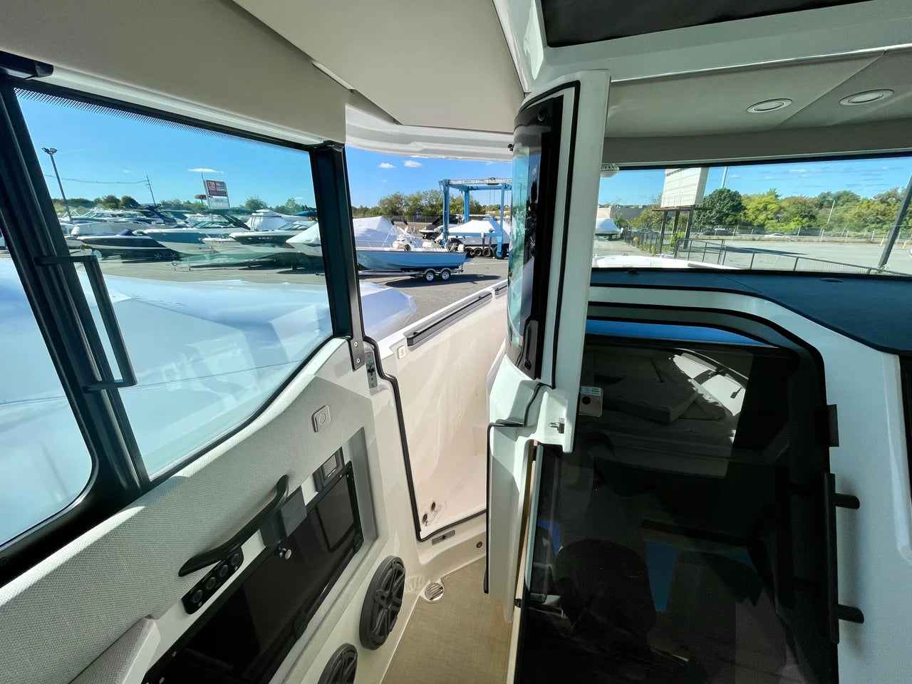 2026 Saxdor 320 GTC 32.0 feet, Clearwater, Florida #24