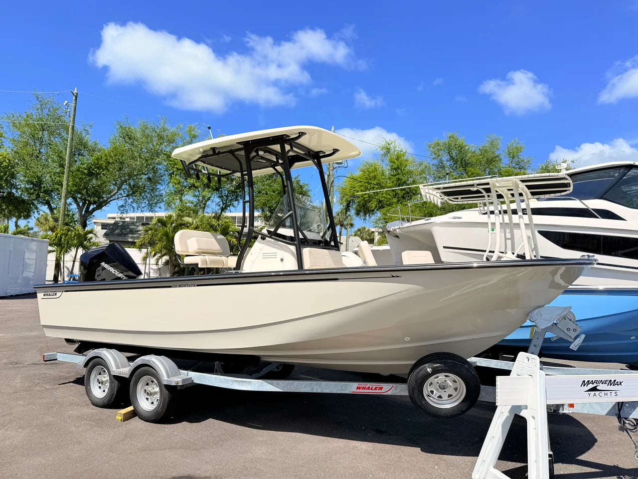 2026 Boston Whaler 210 Montauk 21.0 feet, Clearwater, Florida #8