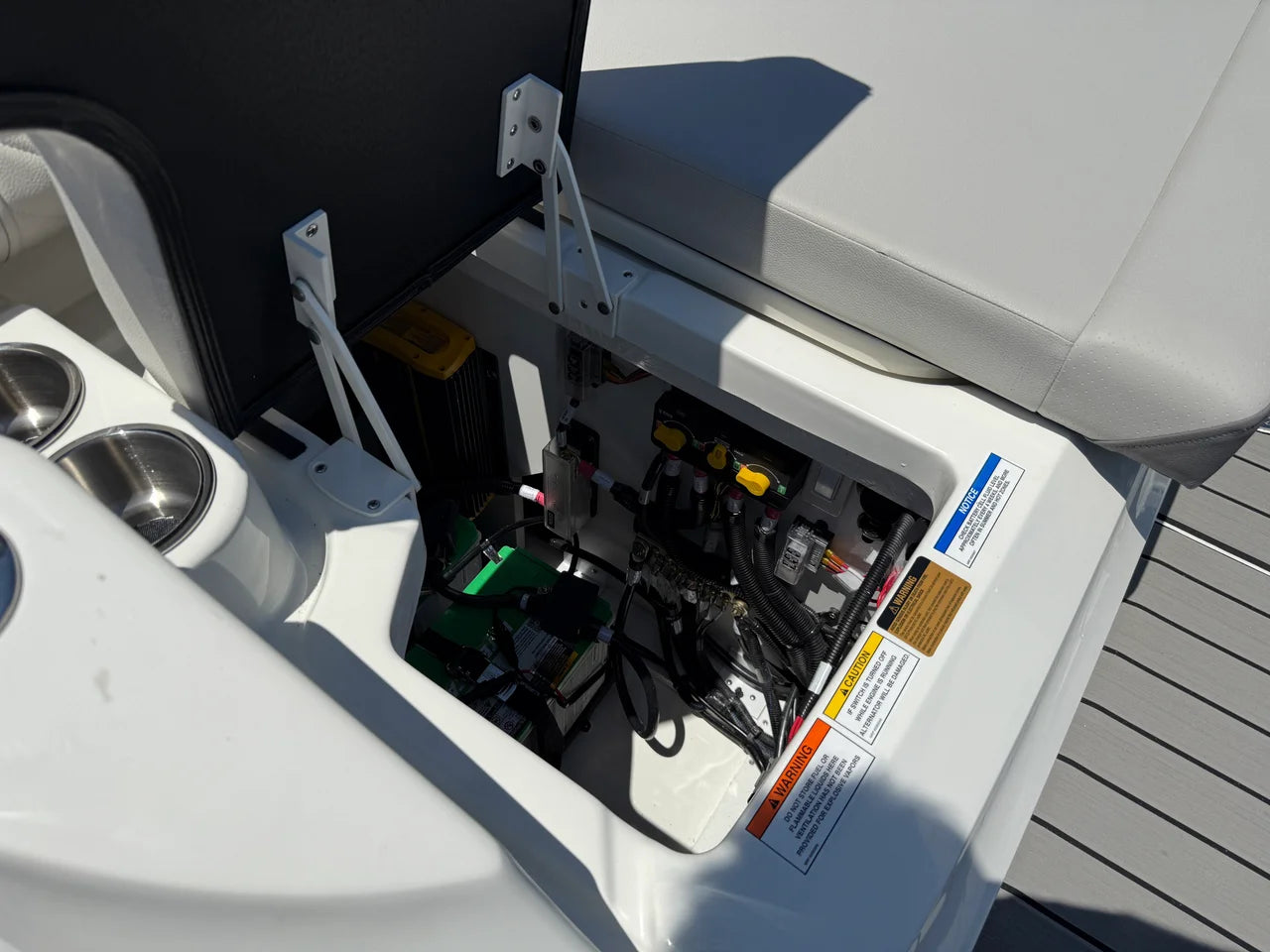 2026 Sea Ray SDX 230 Outboard 23.0 feet, Clearwater, Florida #23
