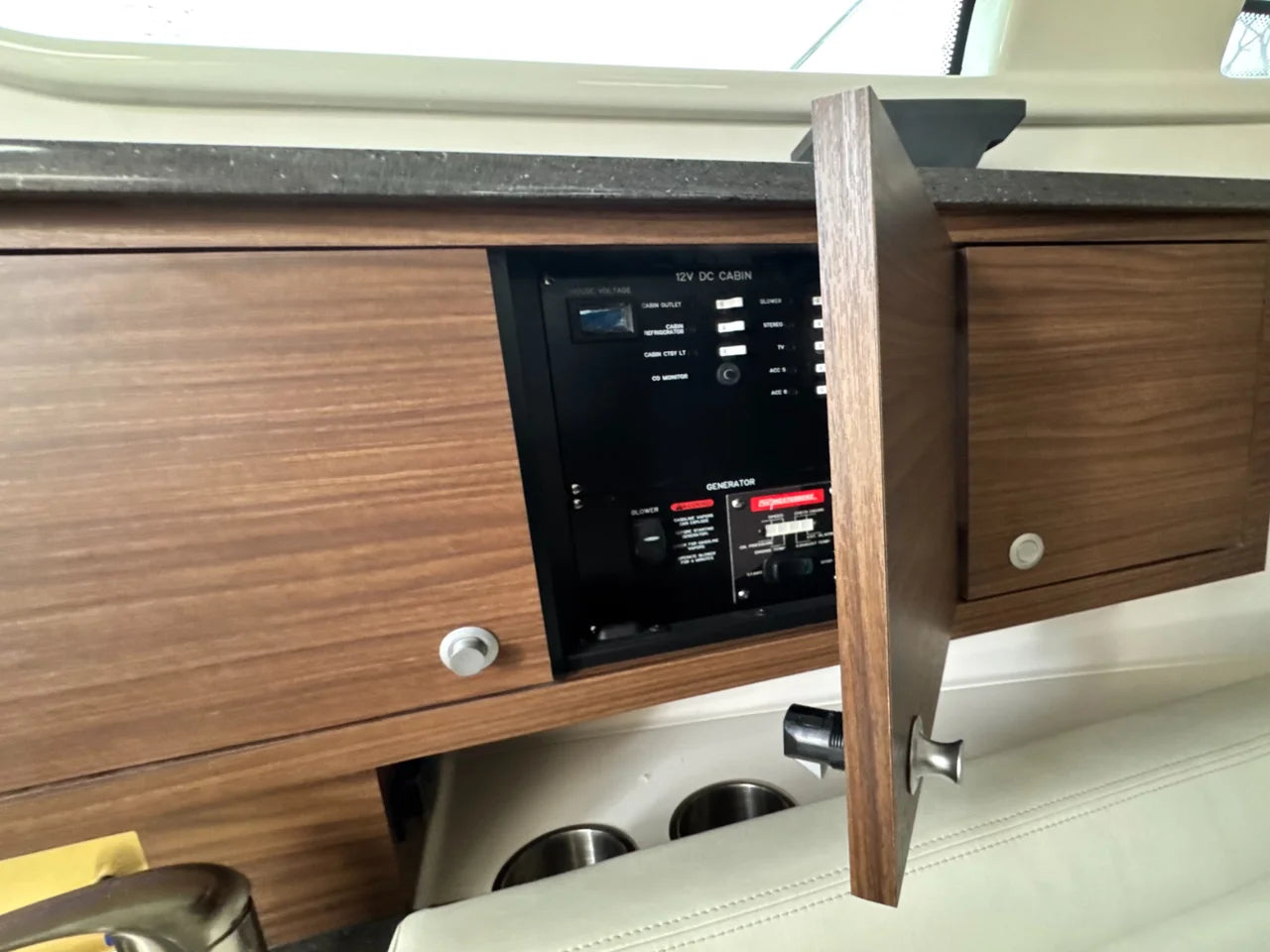 2026 Boston Whaler 325 Conquest 32.0 feet, Clearwater, Florida #41