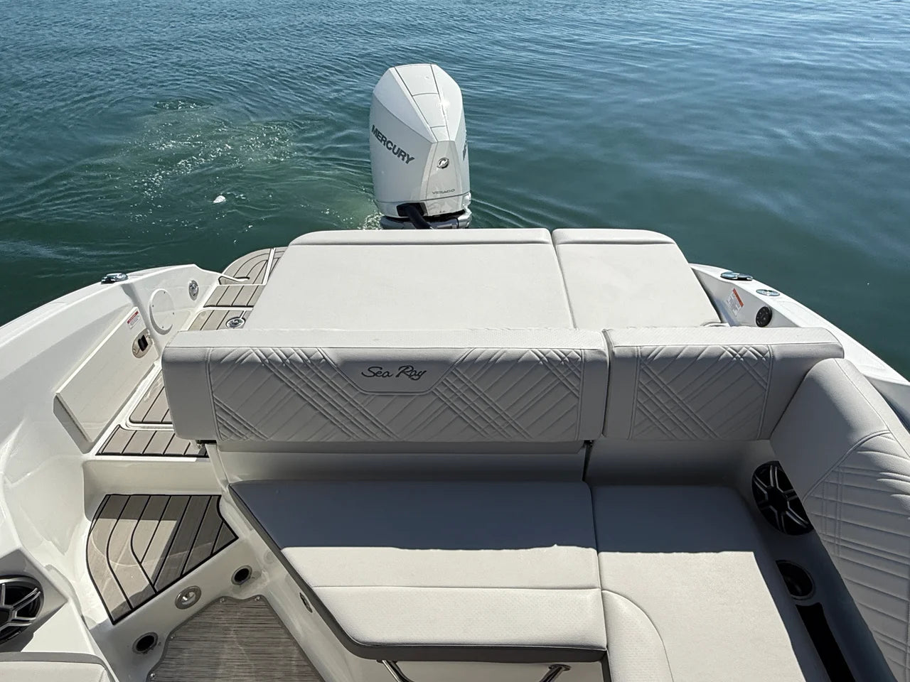 2026 Sea Ray SDX 250 Outboard 25.0 feet, Clearwater, Florida #5