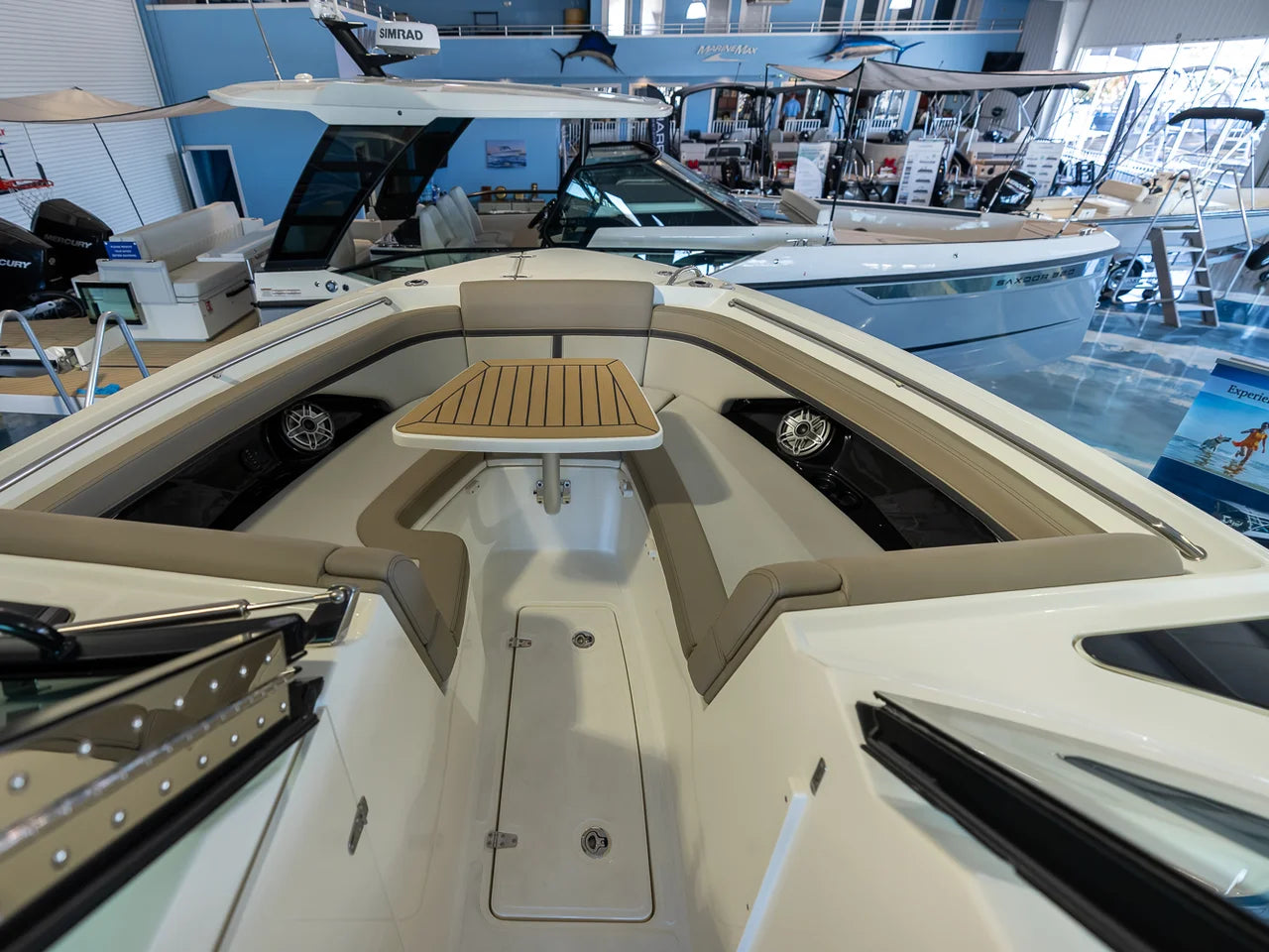 2026 Boston Whaler 330 Vantage 33.0 feet, Clearwater, Florida #15