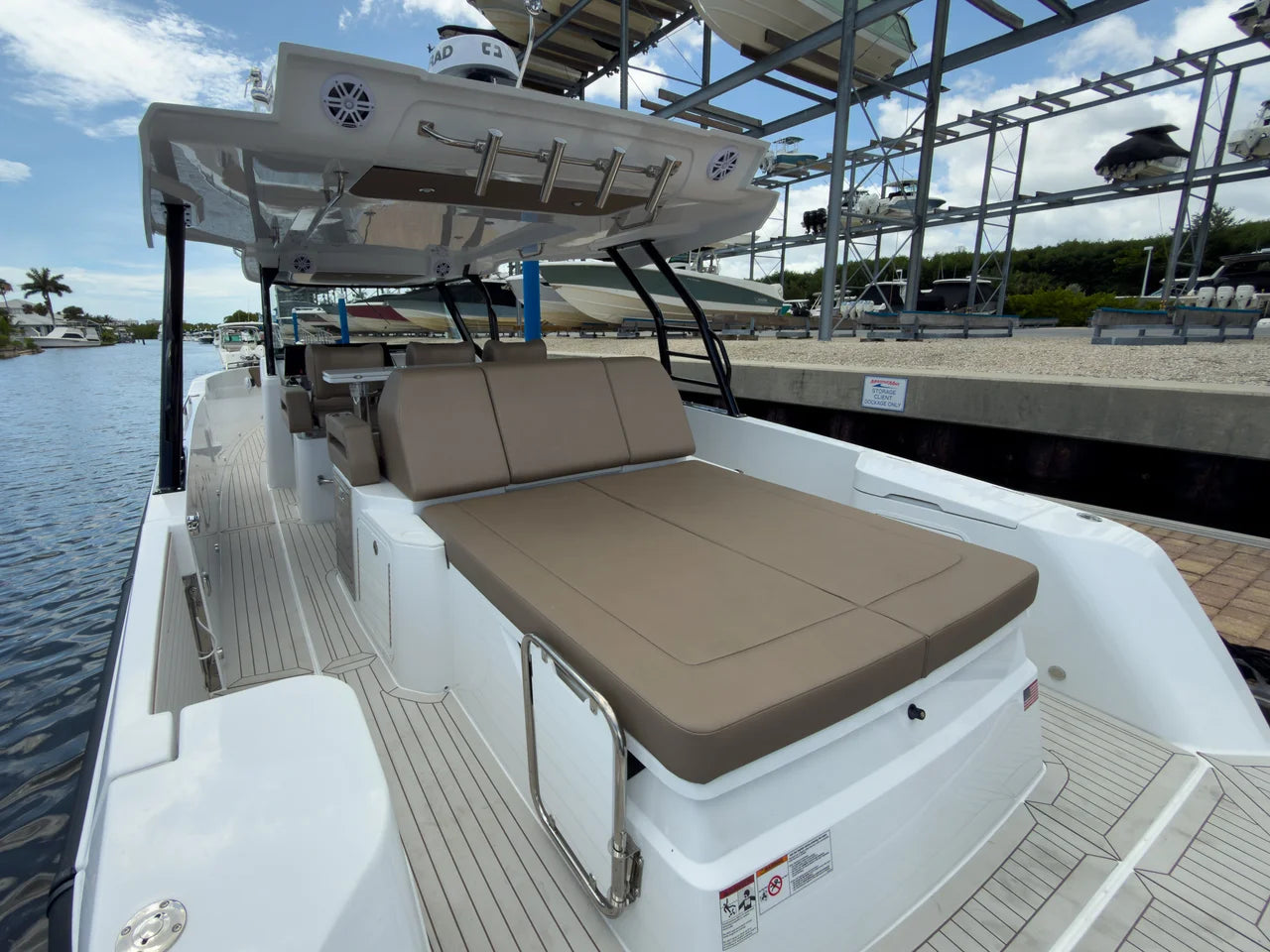 2026 Cruisers Yachts 38 VTR 38.0 feet, Clearwater, Florida #8