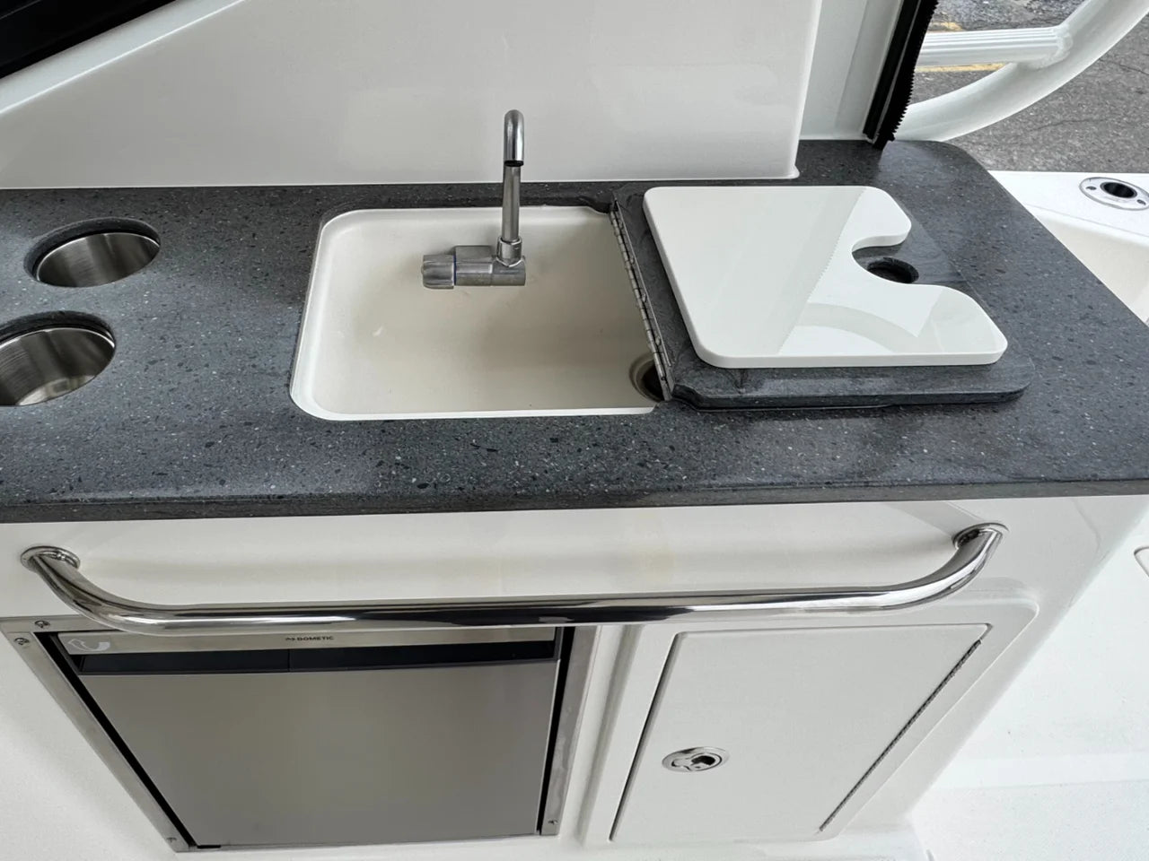 2026 Boston Whaler 325 Conquest 32.0 feet, Clearwater, Florida #23
