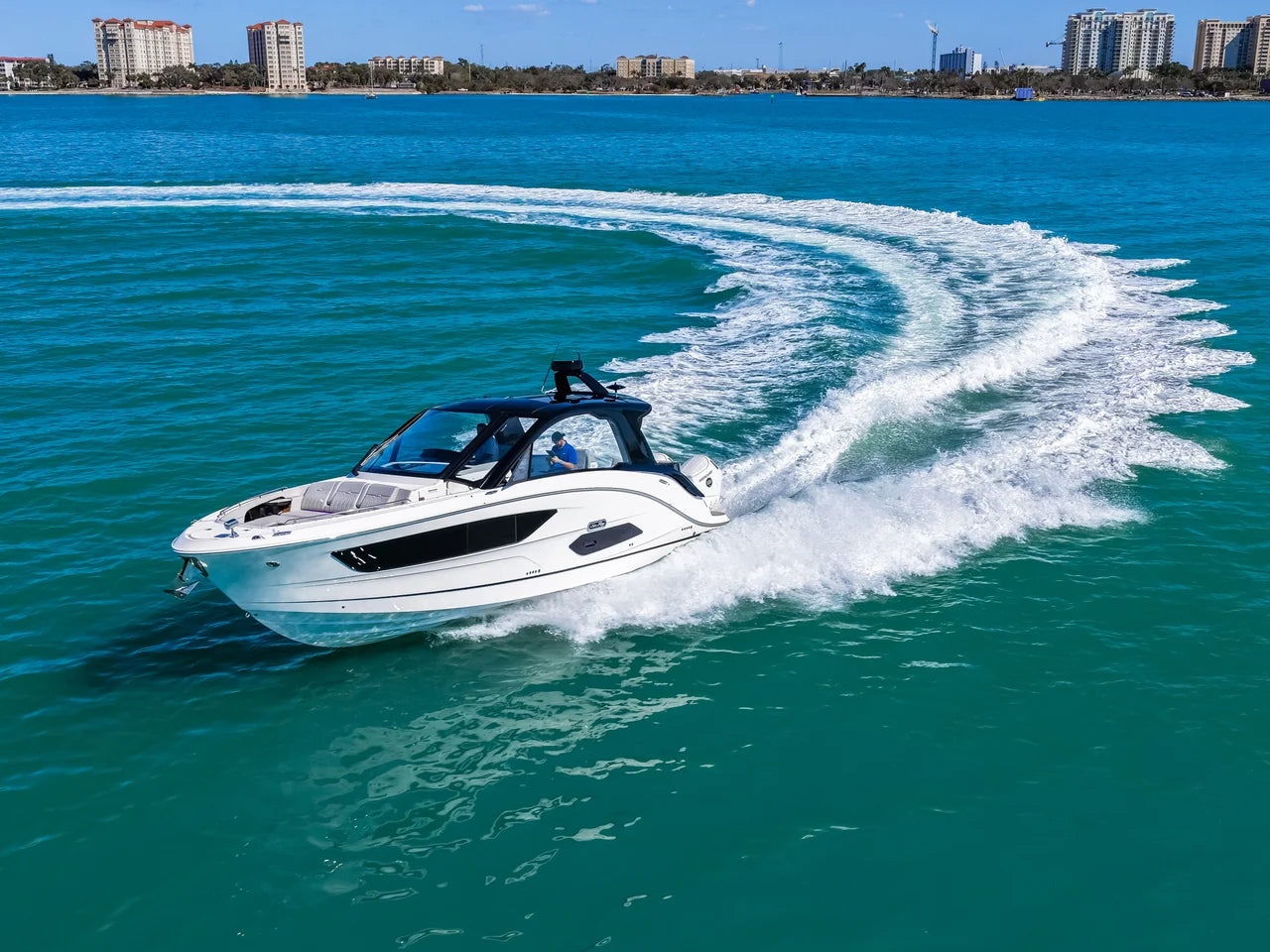 2026 Sea Ray Sundancer 370 Outboard 37.0 feet, Clearwater, Florida #65
