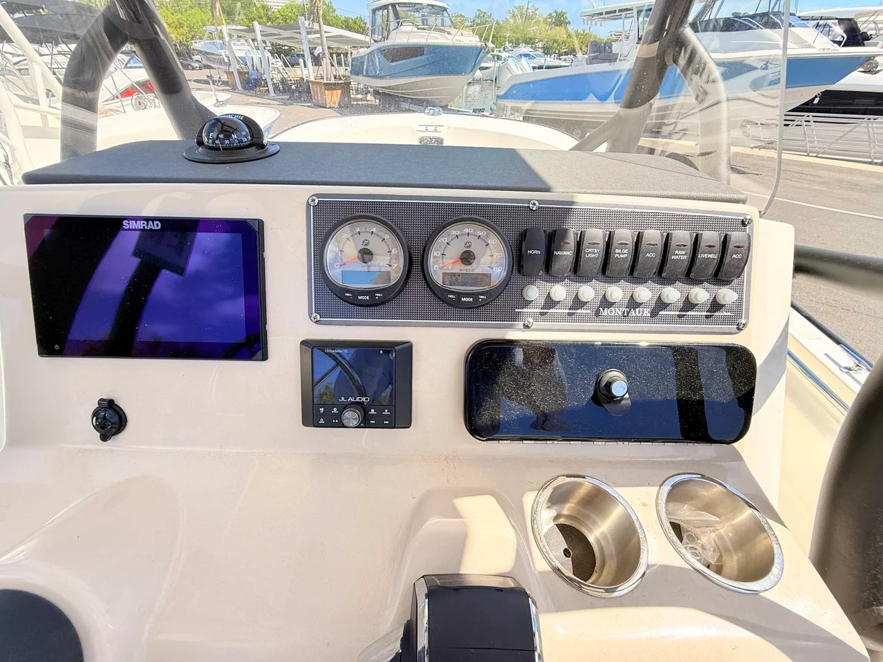 2026 Boston Whaler 210 Montauk 21.0 feet, Clearwater, Florida #24