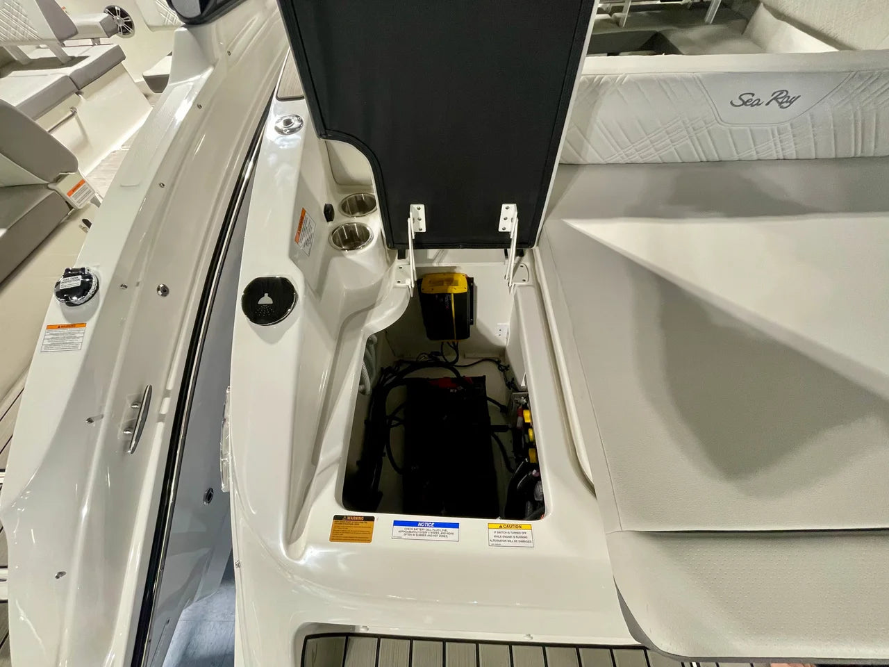 2026 Sea Ray SDX 270 Outboard 27.0 feet, Clearwater, Florida #4