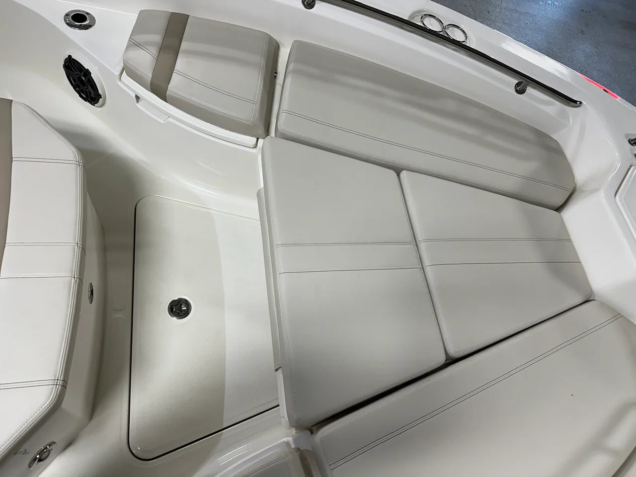 2026 Boston Whaler 280 Dauntless 28.0 feet, Clearwater, Florida #90