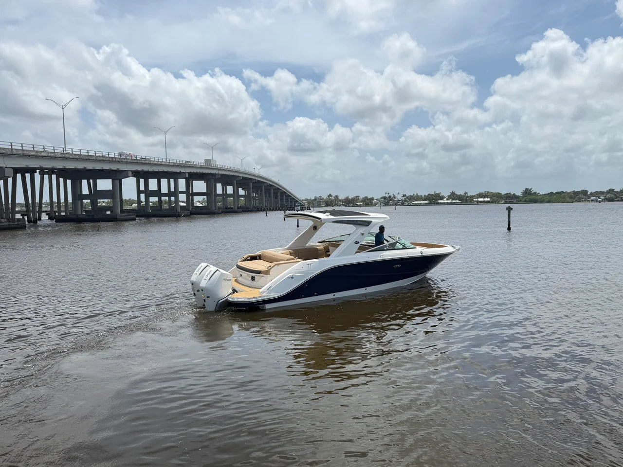 2026 Sea Ray SLX 310 Outboard 31.0 feet, Clearwater, Florida #1