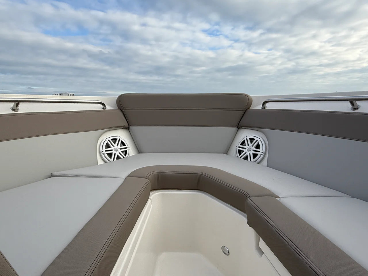 2026 Boston Whaler 210 Vantage 21.0 feet, Clearwater, Florida #14