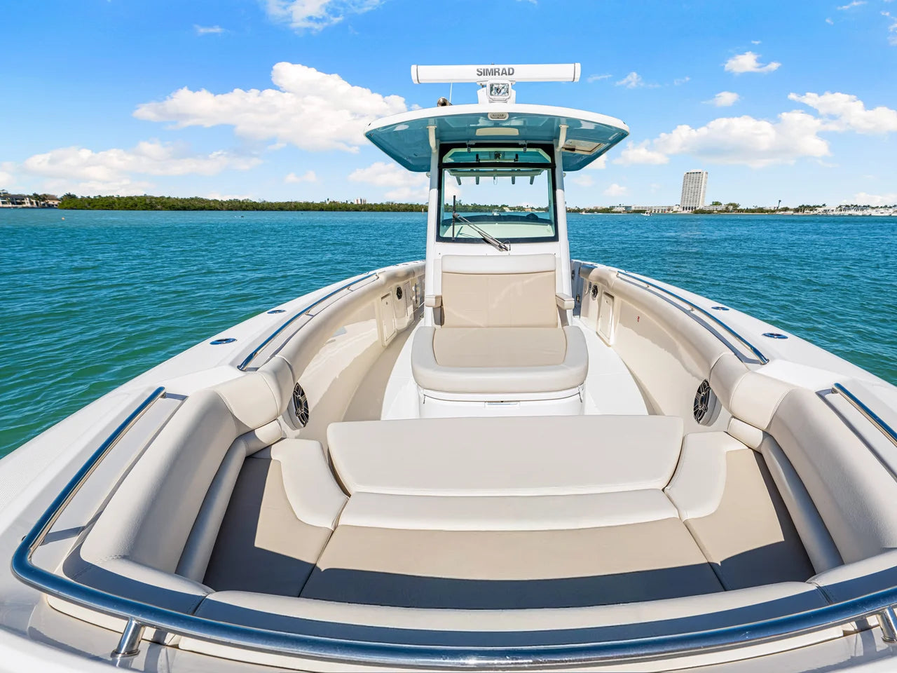 2026 Boston Whaler 330 Outrage 33.0 feet, Clearwater, Florida #63