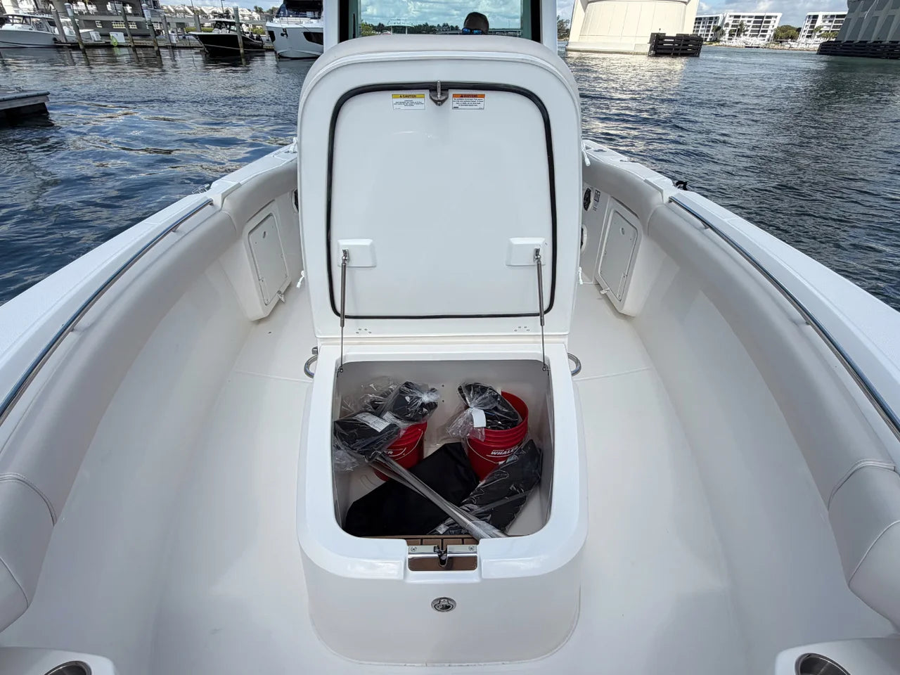 2026 Boston Whaler 280 Outrage 28.0 feet, Clearwater, Florida #22