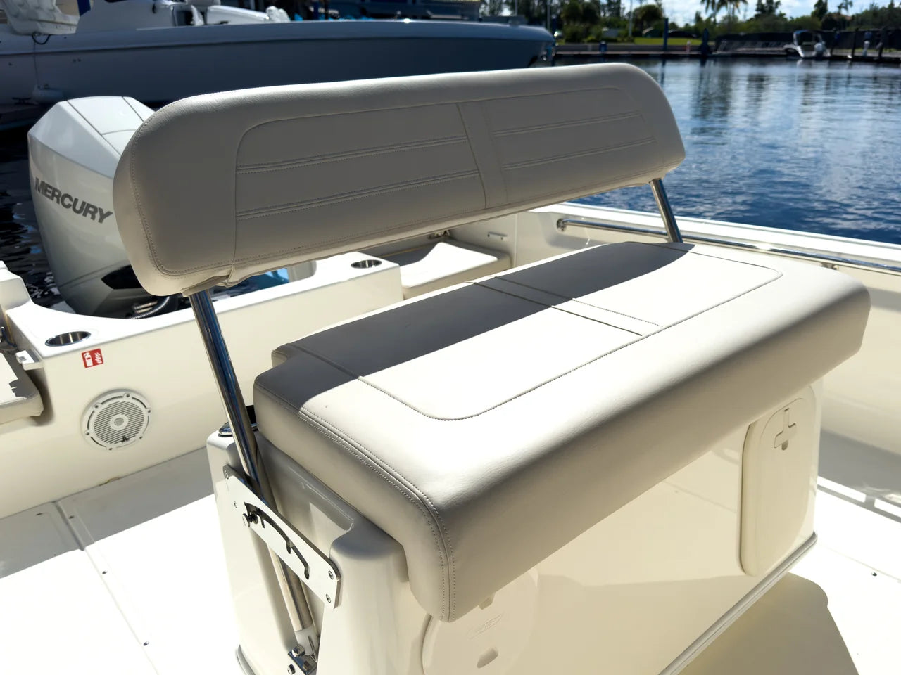 2026 Boston Whaler 210 Montauk 21.0 feet, Clearwater, Florida #9