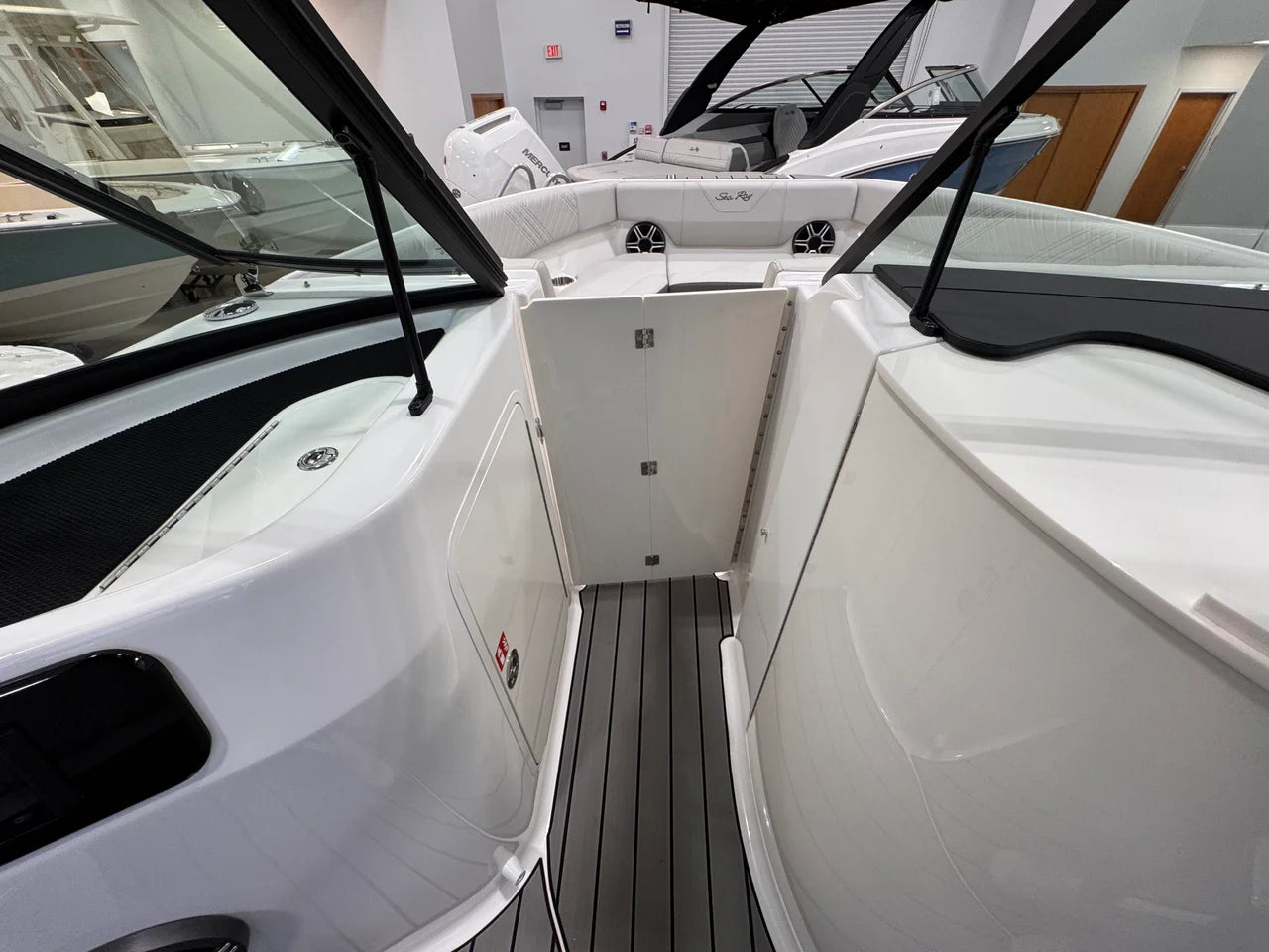 2026 Sea Ray SDX 250 Outboard 25.0 feet, Clearwater, Florida #24