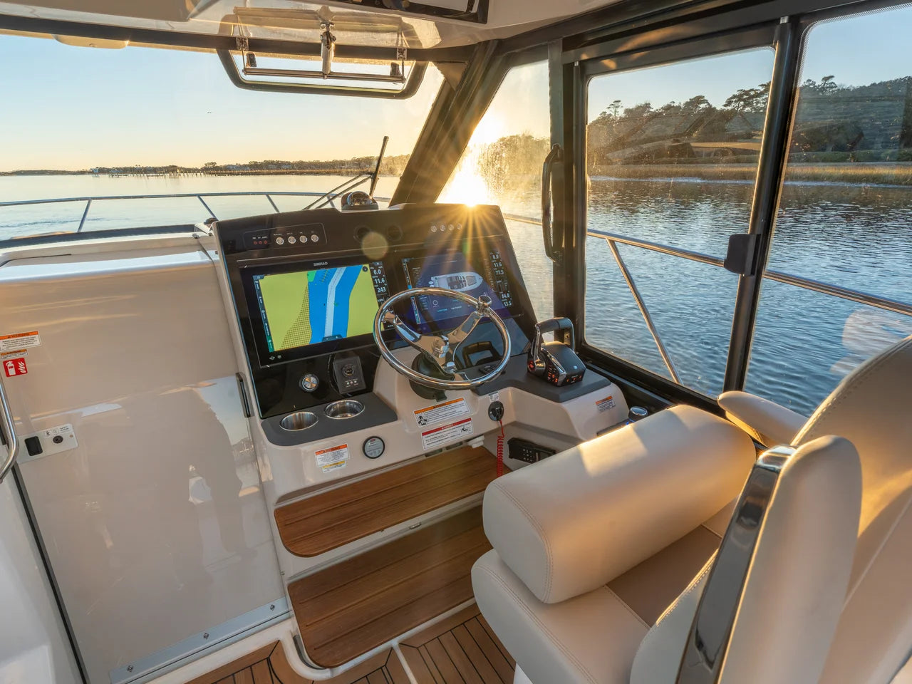 2026 Boston Whaler 365 Conquest 36.0 feet, Clearwater, Florida #51