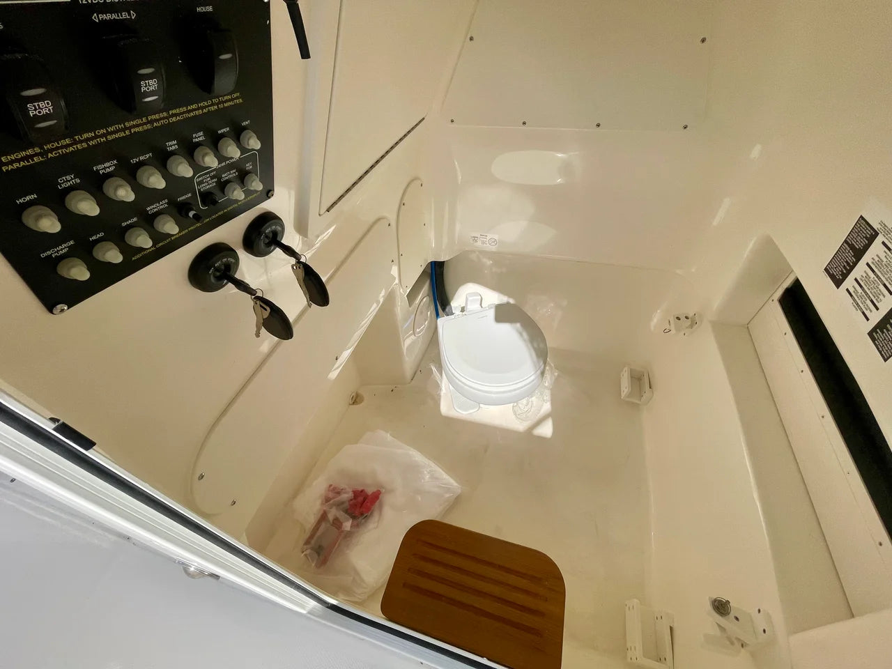 2026 Boston Whaler 280 Dauntless 28.0 feet, Clearwater, Florida #14