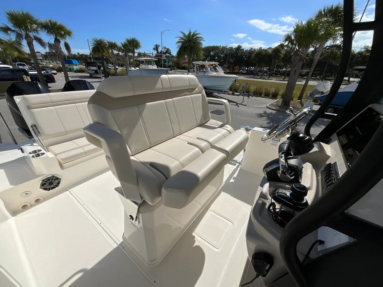2026 Boston Whaler 280 Dauntless 28.0 feet, Clearwater, Florida #16
