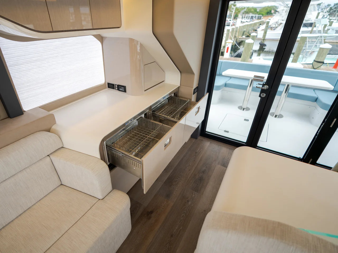 2026 Cruisers Yachts 57 FLY 57.0 feet, Clearwater, Florida #54