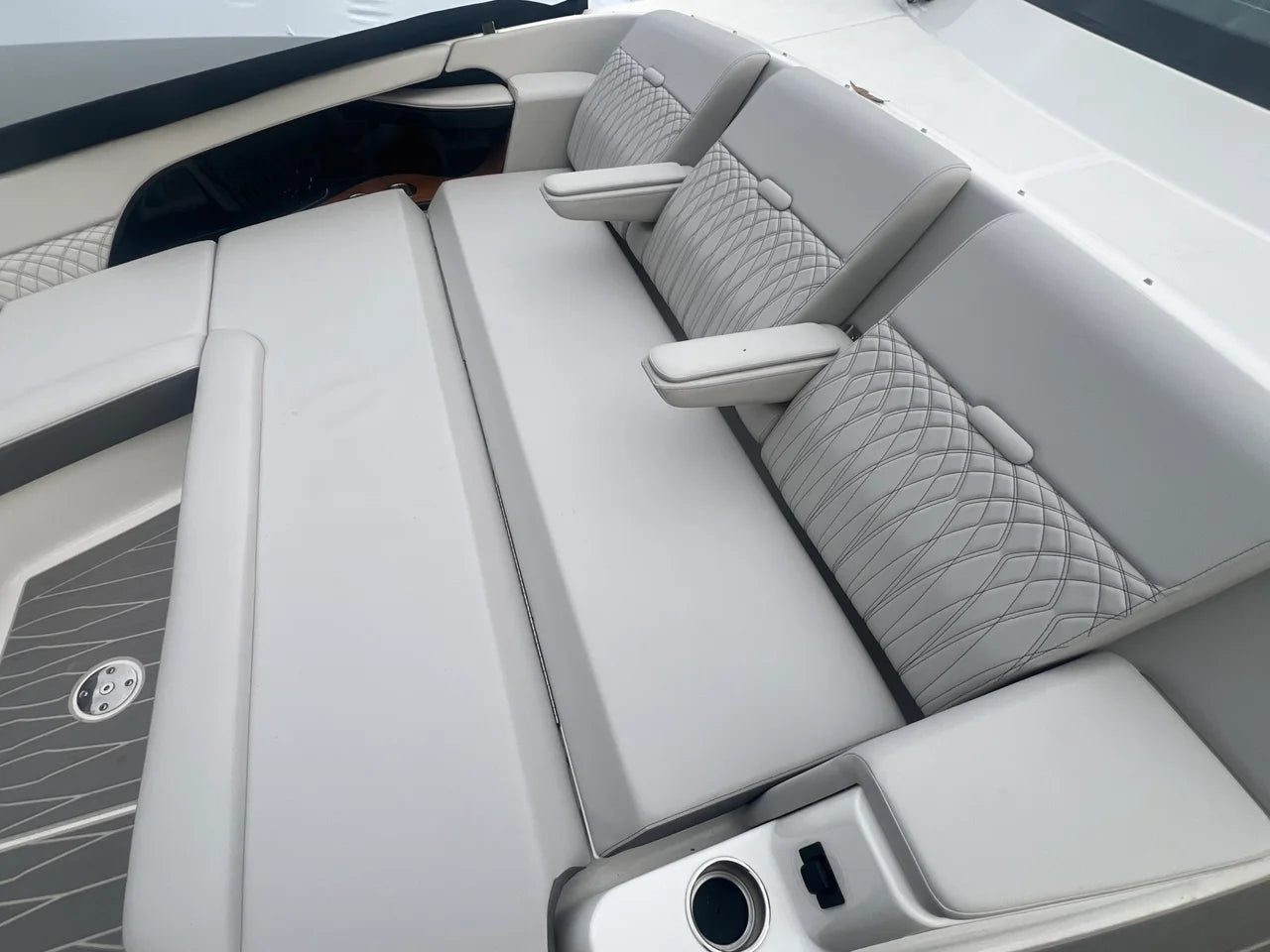 2026 Sea Ray Sundancer 370 37.0 feet, Clearwater, Florida #19