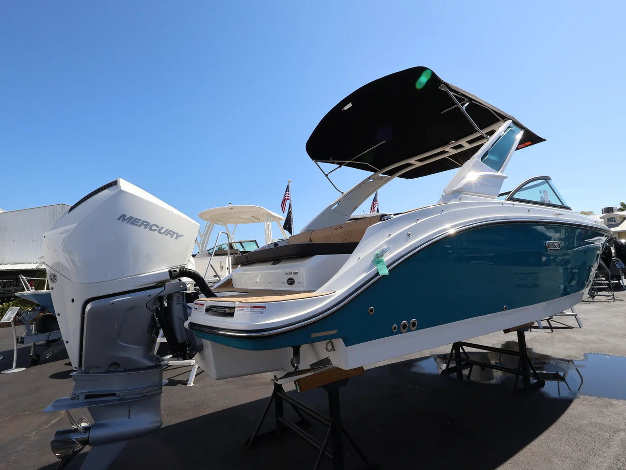 2026 Sea Ray SDX 230 Outboard 23.0 feet, Clearwater, Florida #2
