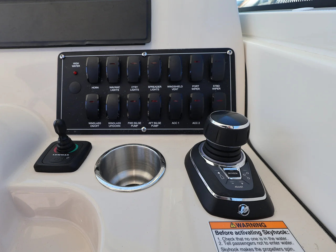 2026 Boston Whaler 285 Conquest 28.0 feet, Clearwater, Florida #20