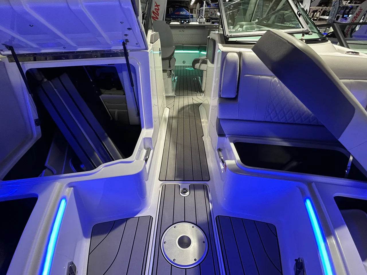 2026 Sea Ray SLX 310 Outboard 31.0 feet, Clearwater, Florida #38