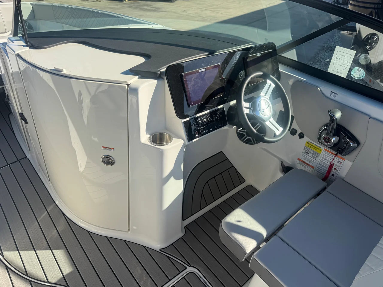 2026 Sea Ray SDX 230 Outboard 23.0 feet, Clearwater, Florida #10