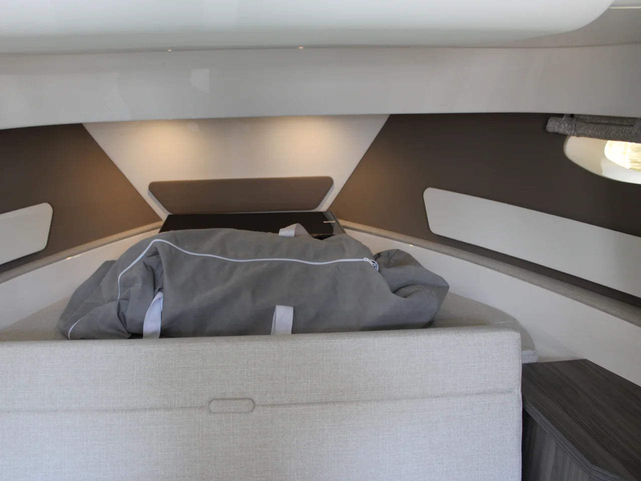 2026 Sea Ray Sundancer 370 Outboard 37.0 feet, Clearwater, Florida #22