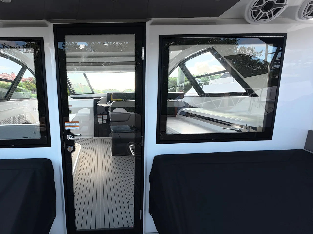 2026 Cruisers Yachts 50GLS OB 50.0 feet, Clearwater, Florida #23