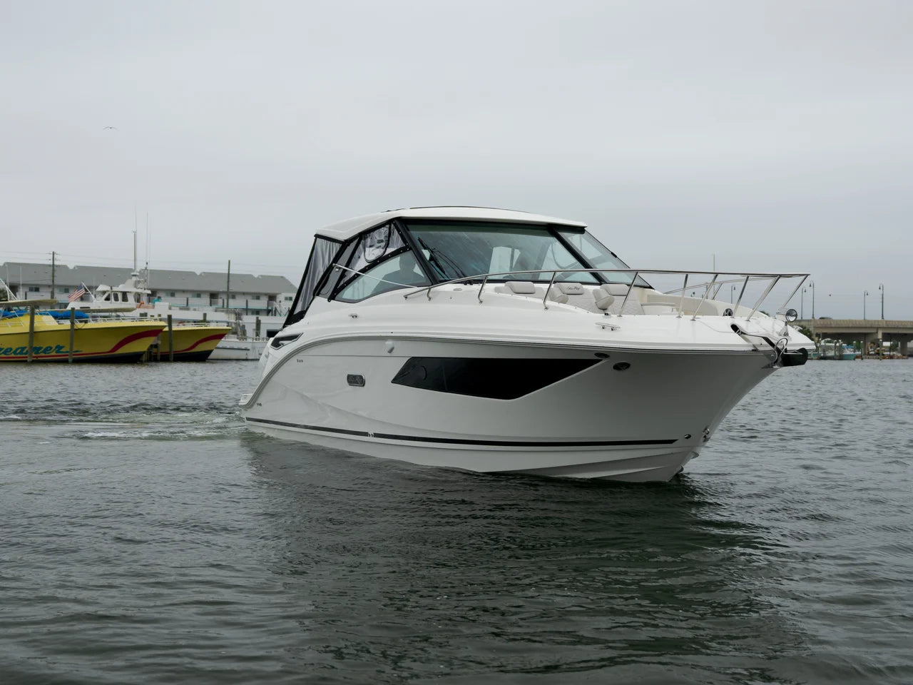2026 Sea Ray Sundancer 320 Outboard 32.0 feet, Clearwater, Florida #6