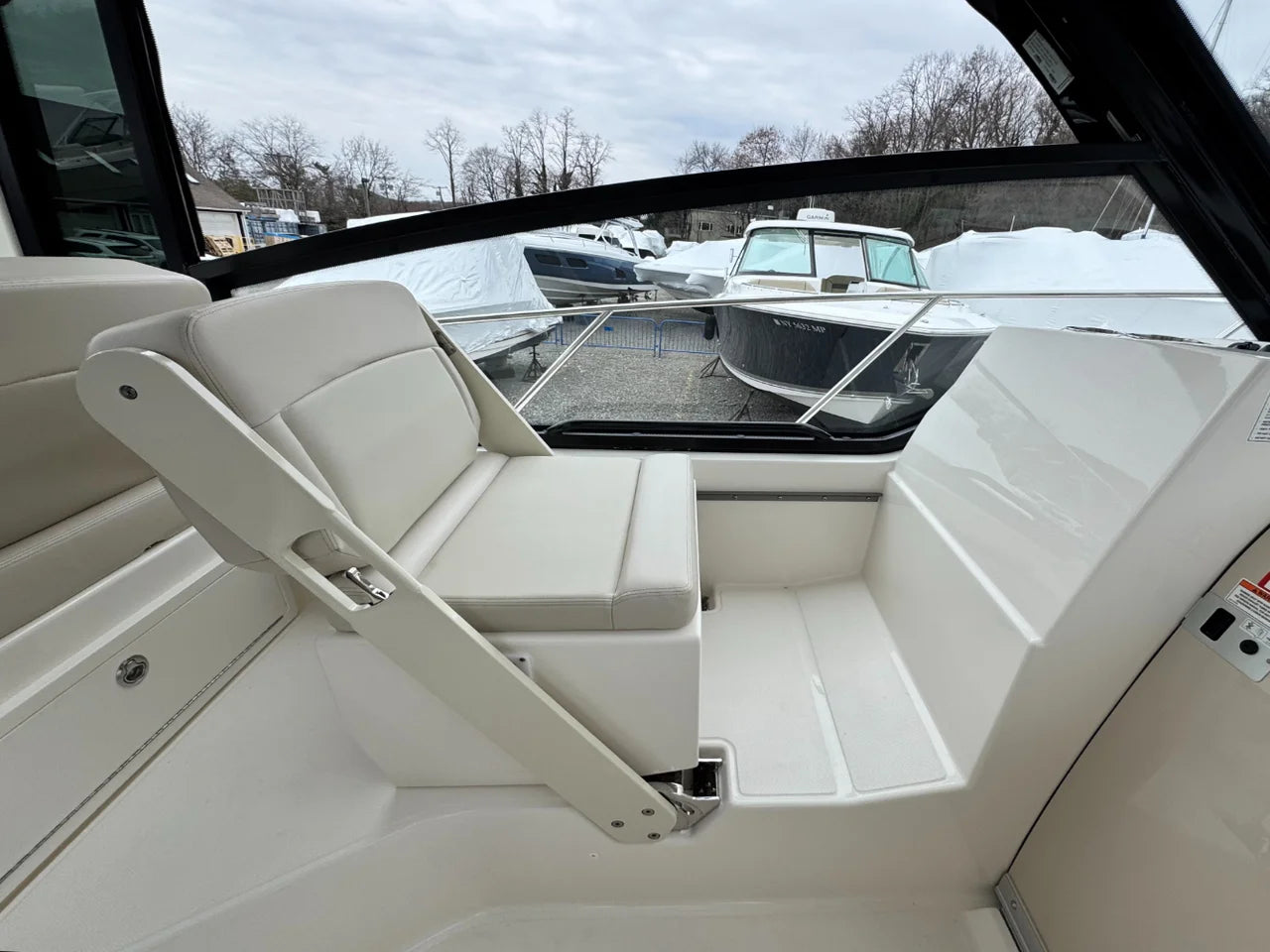 2026 Boston Whaler 325 Conquest 32.0 feet, Clearwater, Florida #28