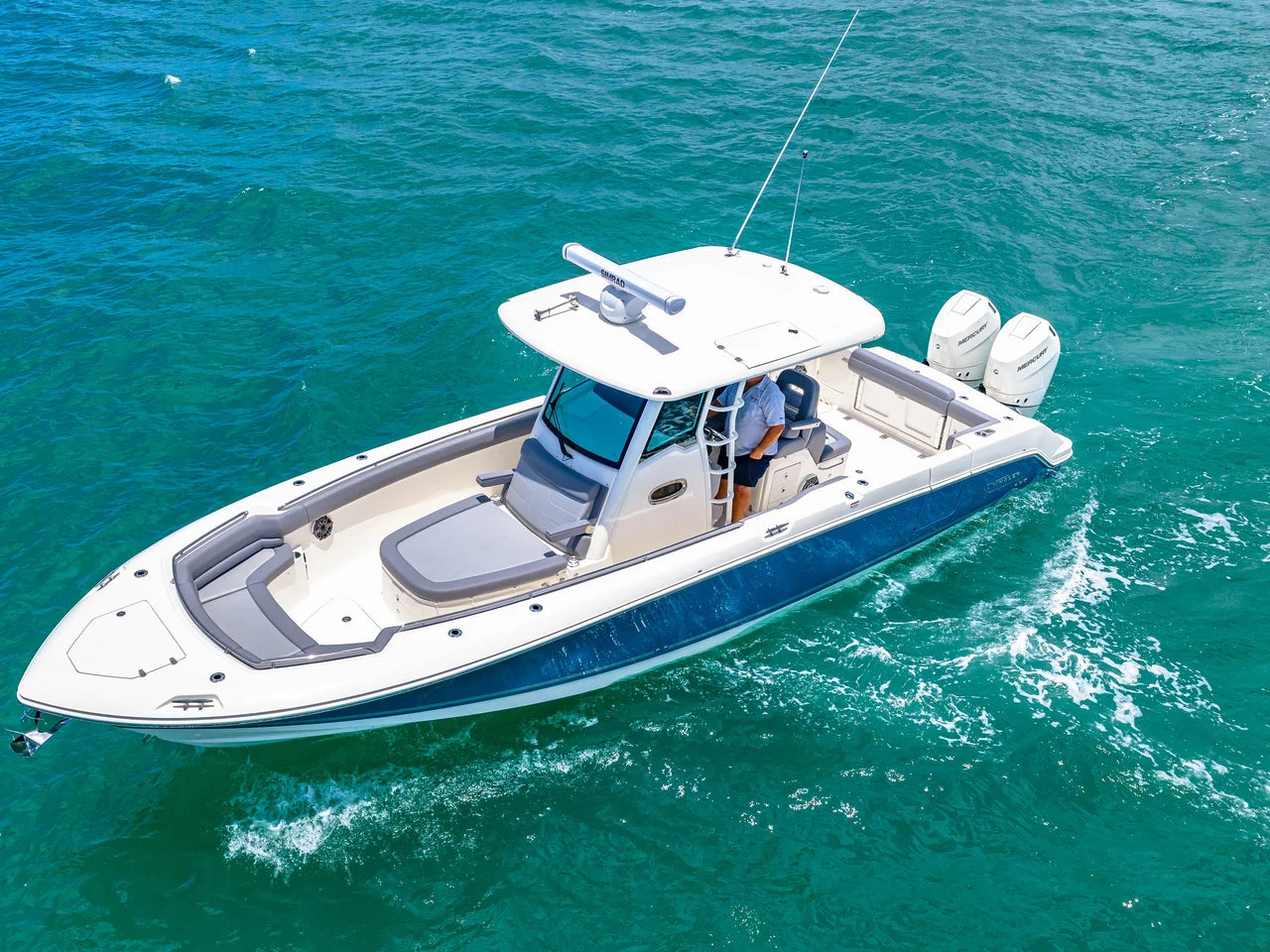 2026 Boston Whaler 330 Outrage 33.0 feet, Clearwater, Florida #8