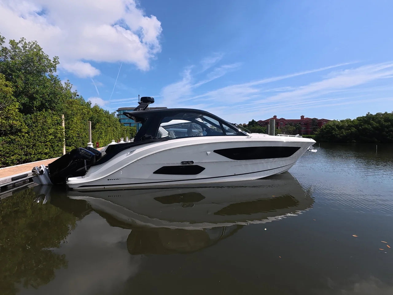 2026 Sea Ray Sundancer 370 Outboard 37.0 feet, Clearwater, Florida #2
