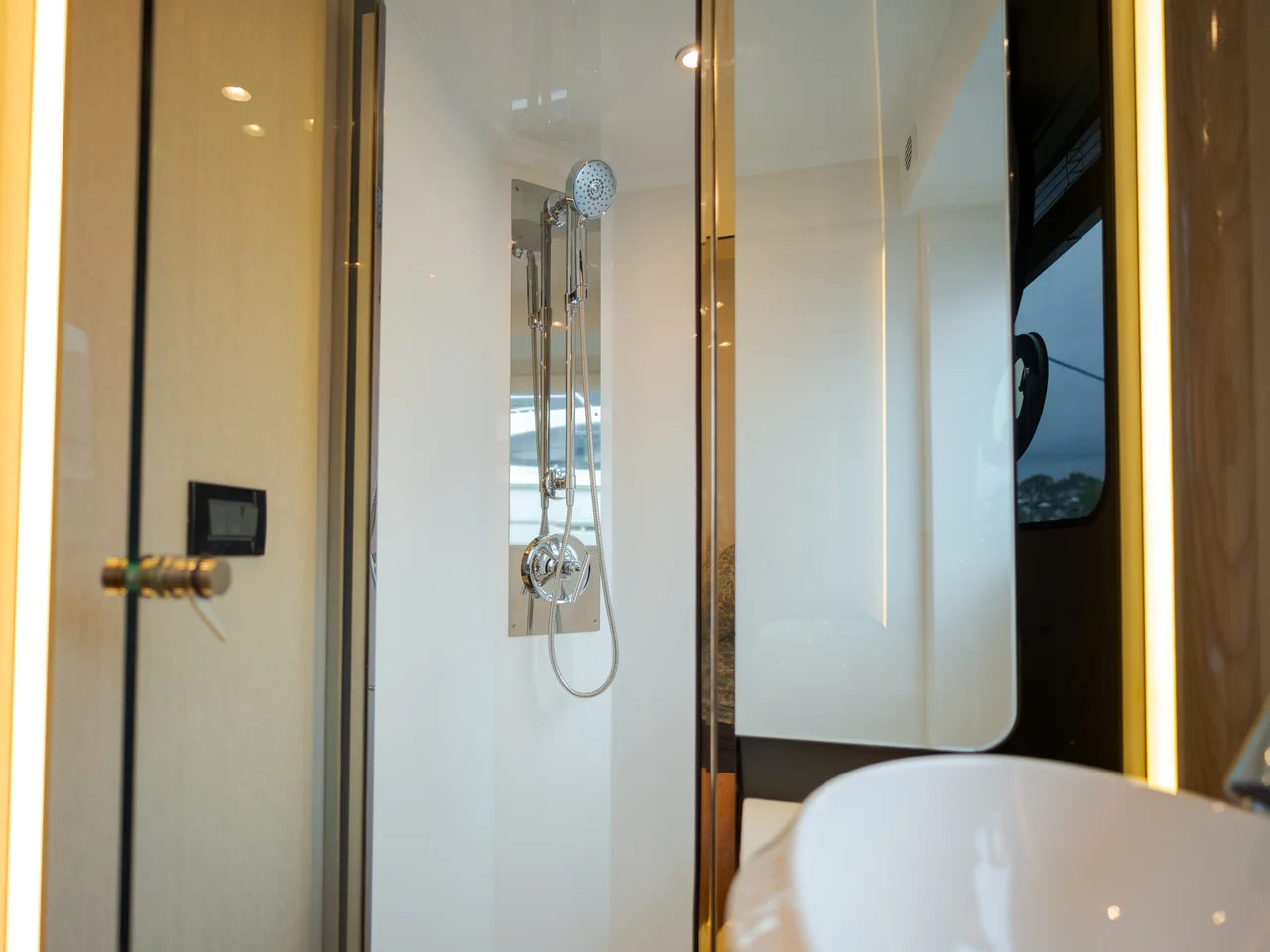 2026 Cruisers Yachts 57 FLY 57.0 feet, Clearwater, Florida #80