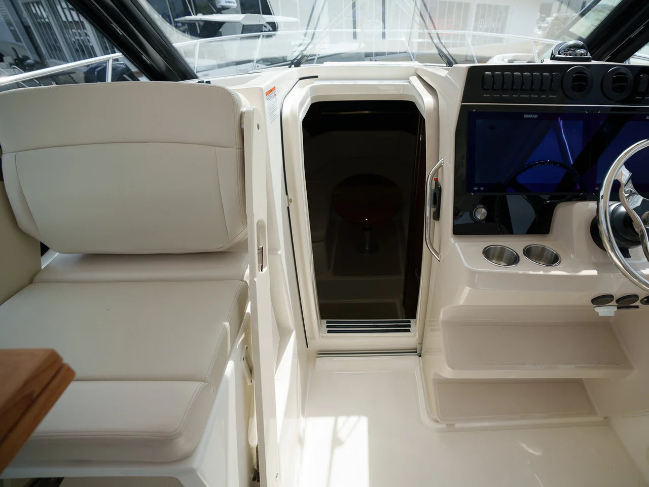2026 Boston Whaler 325 Conquest 32.0 feet, Clearwater, Florida #14