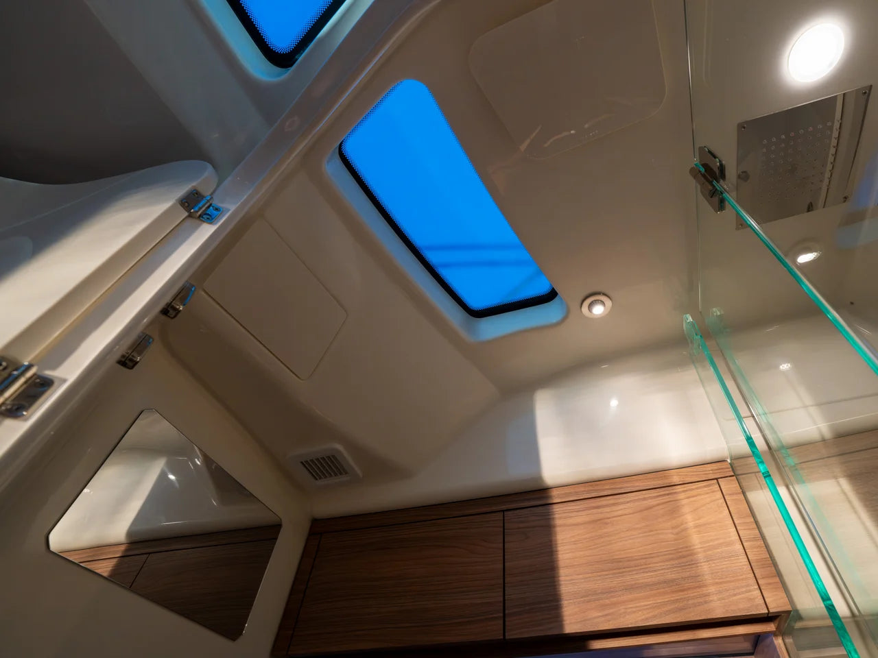 2026 Boston Whaler 365 Conquest 36.0 feet, Clearwater, Florida #25