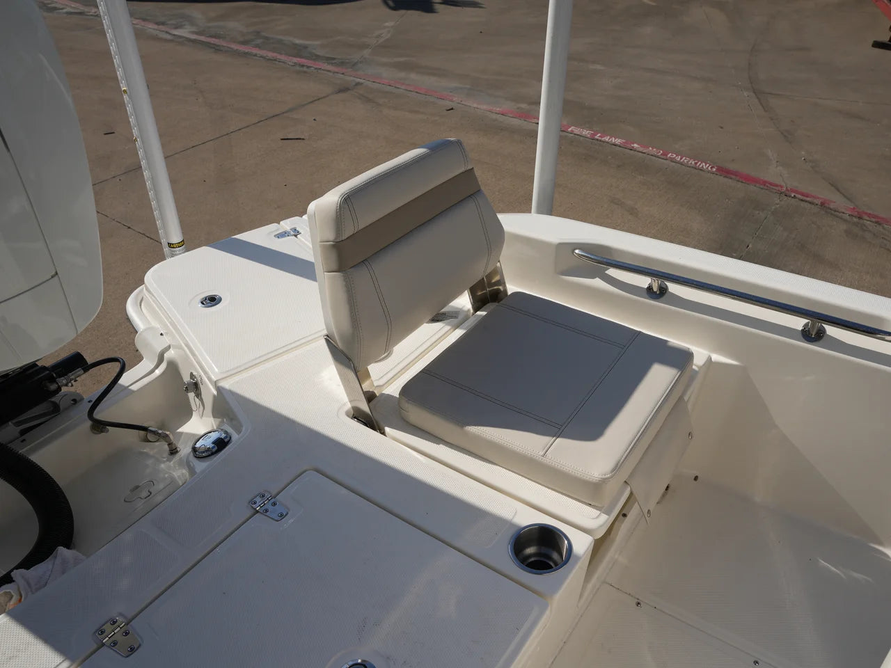 2026 Boston Whaler 250 Dauntless 25.0 feet, Clearwater, Florida #11