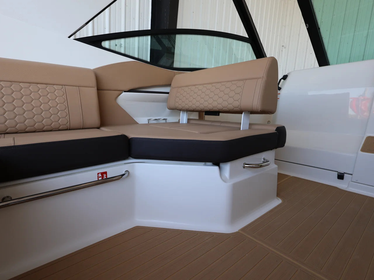 2026 Sea Ray Sundancer 320 Outboard 32.0 feet, Clearwater, Florida #16