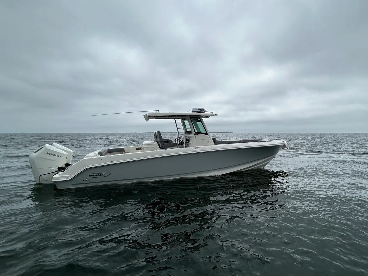 2026 Boston Whaler 330 Outrage 33.0 feet, Clearwater, Florida #10