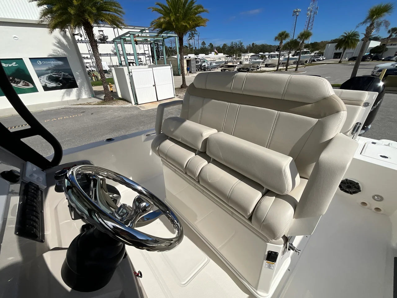 2026 Boston Whaler 280 Dauntless 28.0 feet, Clearwater, Florida #5