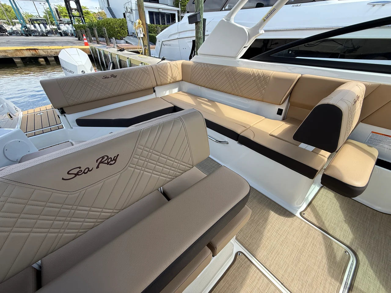 2026 Sea Ray SDX 250 Outboard 25.0 feet, Clearwater, Florida #21