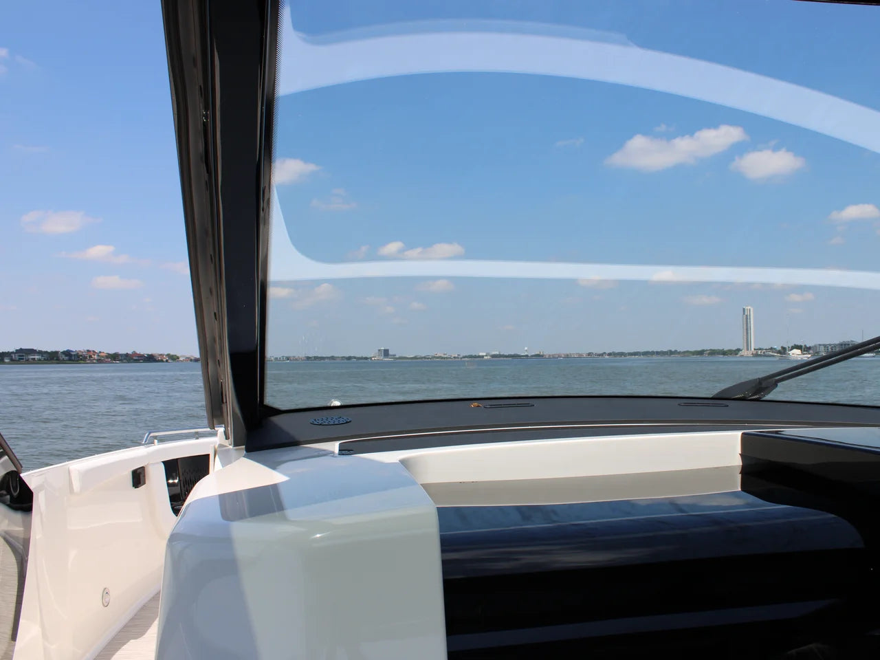 2026 Sea Ray Sundancer 370 Outboard 37.0 feet, Clearwater, Florida #79
