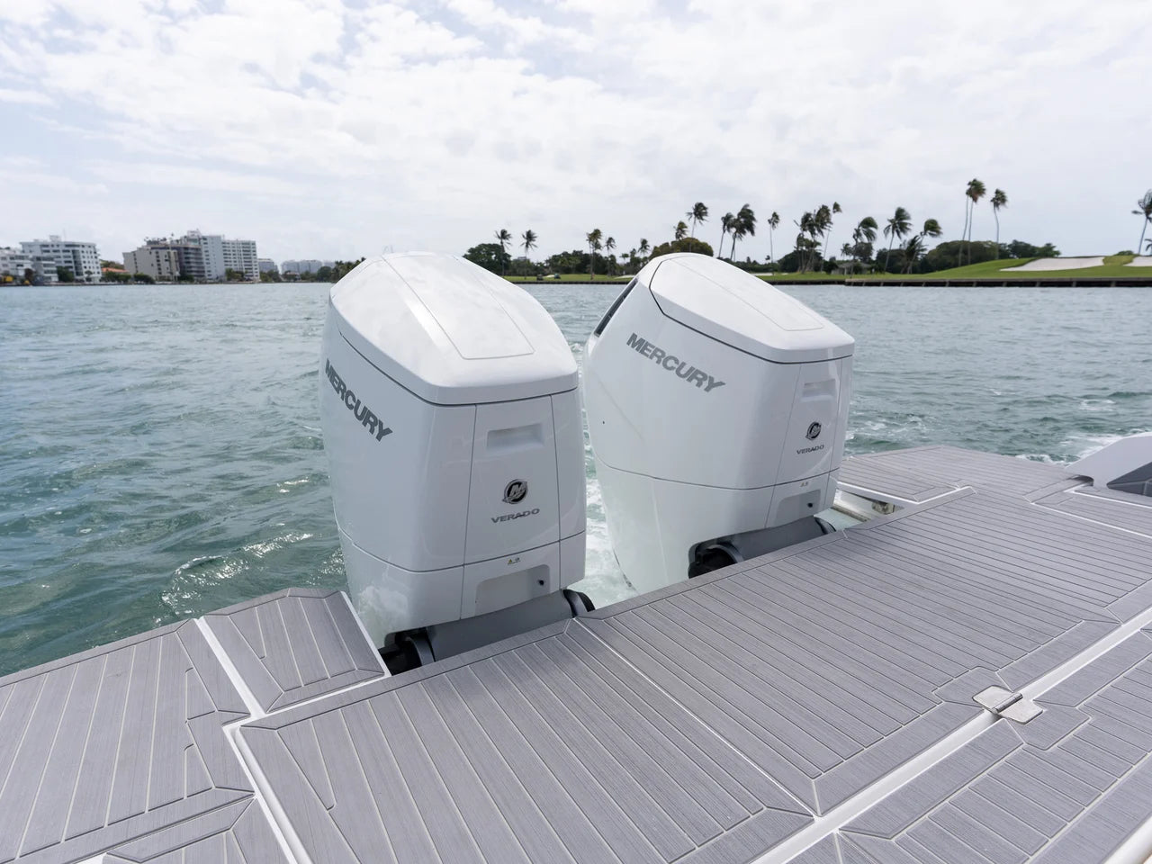 2026 Cruisers Yachts 42 GLS Outboard 42.0 feet, Clearwater, Florida #25