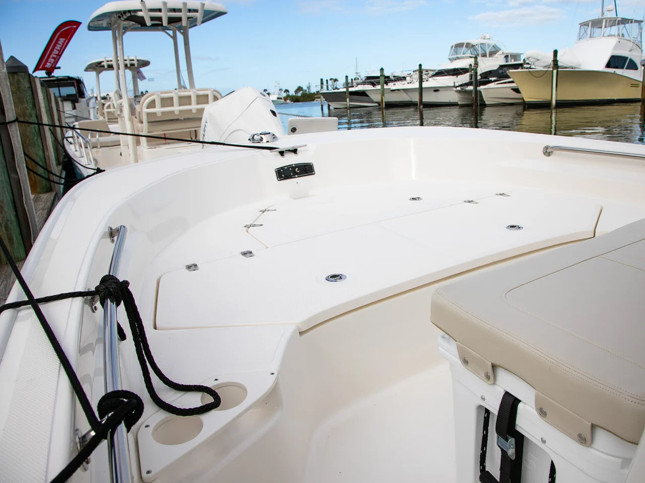 2026 Boston Whaler 190 Montauk 19.0 feet, Clearwater, Florida #9